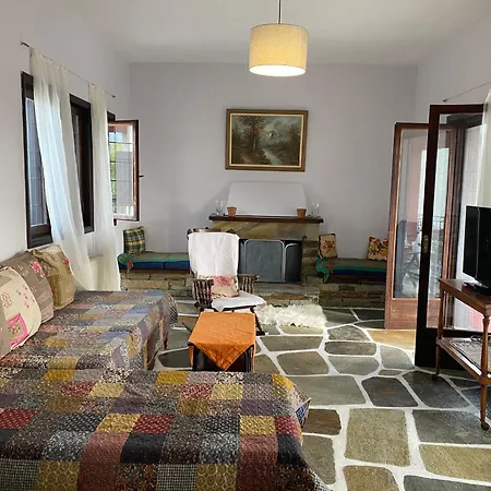 θαλεια Дом отдыха Kato Lekhonia