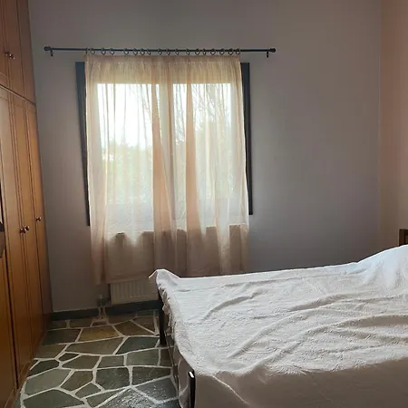 θαλεια Kato Lekhonia